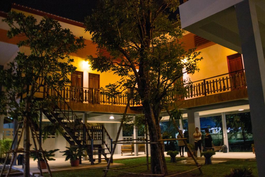 Ban Klong Srabua Hotell Phra Nakhon Si Ayutthaya Exteriör bild